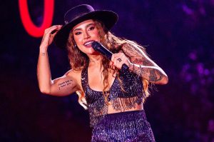 Cantora Lauana Prado em apresentação - Foto: Divulgação