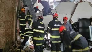 Parte do teto do restaurante Jamile do chef Fogaça