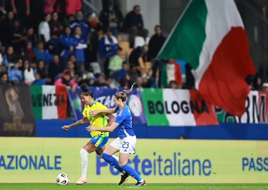 Brasil 1x0 Itália. (Foto: Lívia Villas Boas/ CBF)