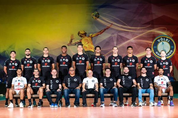Elenco da Vôlei Guarulhos BateuBet temporada 2025-26 - Foto: Duda Bairros