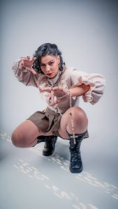 Cantora Haney, em divulgação de seu novo EP - Foto: Divulgação