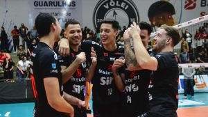 Vôlei Guarulhos BateuBet se mantém no G4 e recebe São José no domingo.(Foto: Mauro Horita)