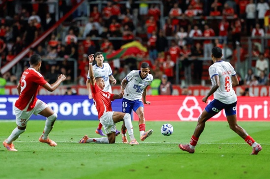 Internacional 2x2 Bahia - Brasileirão 2025 (Foto: Reprodução/EC Bahia)