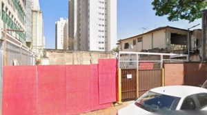 Local onde o desabamento aconteceu, em Guarulhos (Foto: Reprodução/Google Street View)