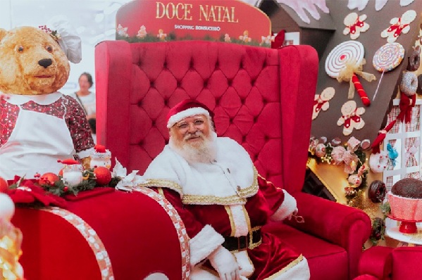 O natal chegou mais cedo! Papai Noel em Bonsucesso neste domingo (9) - Foto: Reprodução