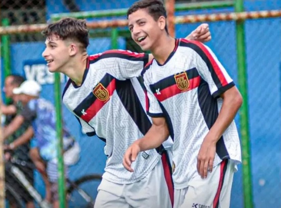 Flamengo Guarulhos 2 x 0 Manthiqueira (Foto: Eduardo Oliveira)
