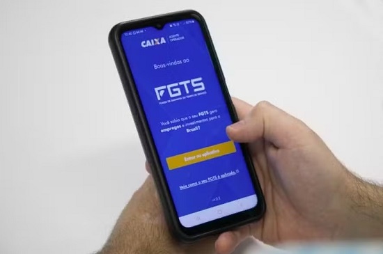 Governo libera FGTS retido para trabalhadores adeptos ao saque-aniversário (Foto: Guito Moreto/Agência O Globo)