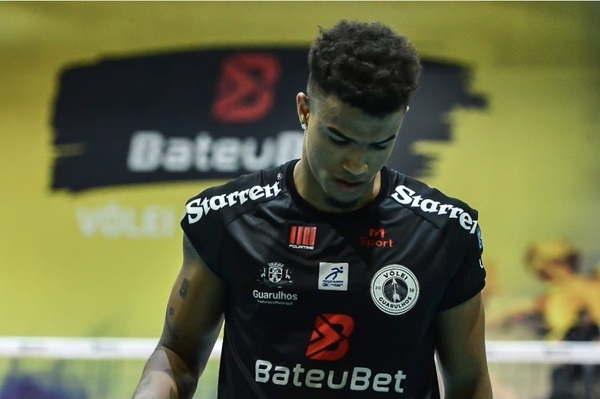 Atleta Manuel Armoa foi vítima de racismo por torcedor do Sesi Bauru - Foto: Mauro Horita