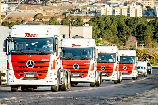 Tassi Transportes abre vagas para motoristas carreteiros em Guarulhos (Foto: Divulgação)
