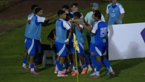 Cruzeiro 3x0 Guanabara City - Copa SP ´´Copinha`` (Foto: Reprodução/Cazé TV)