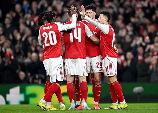 Gunners estão invictos na Champions League desta temporada - (Foto: Mike Hewitt/Getty Images)