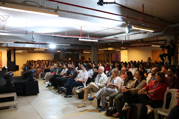 Relatório do MEC: Maioria dos estudantes confia em pelo menos um adulto na escola (foto-Divulgação)