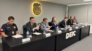 Operação Fim da Fábula prende 12 suspeitos de estelionato digital em três estados (Foto-Secretário da Segurança Pública)