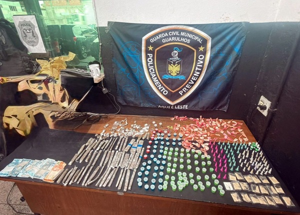 GCM de Guarulhos apreende adolescente e 1,4 kg de drogas (Foto-Divugação\PMG)