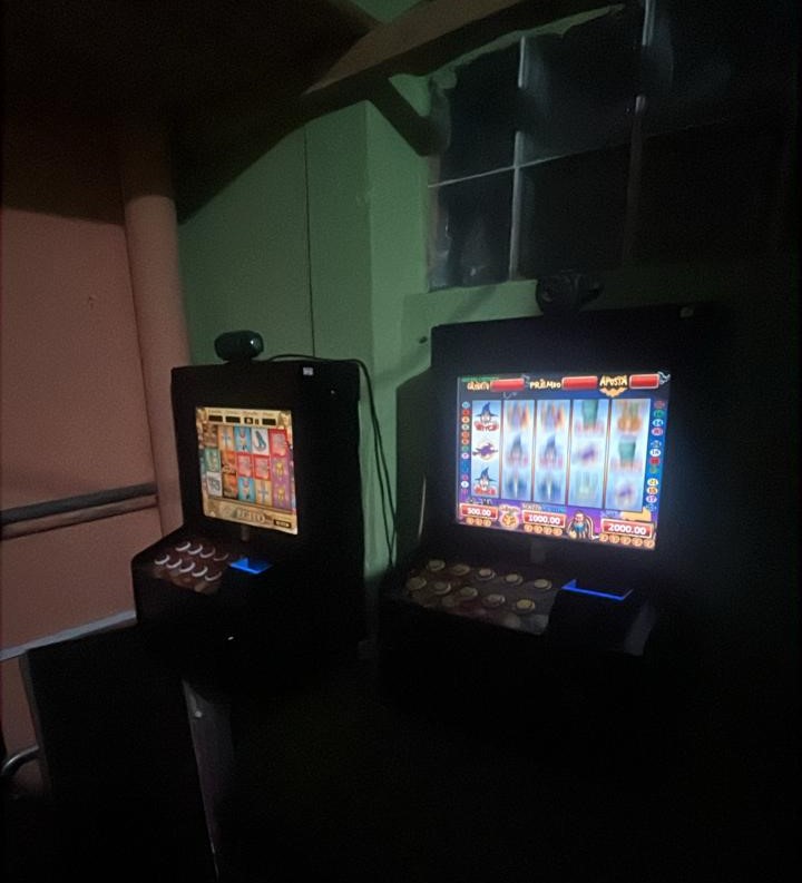 PM prende proprietária por jogos de azar e apreende simulacro em Guarulhos (Foto-PM)