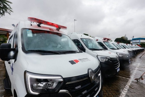 Governo de SP entrega 200 ambulâncias e vans para transporte de pacientes nos municípios (Foto-Reprodução)