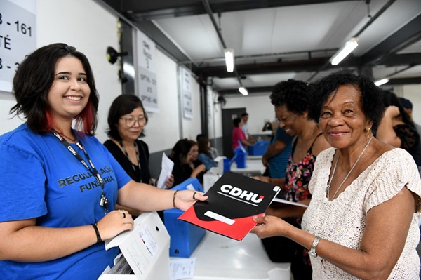 Casa Paulista regulariza mil imóveis e entrega escrituras para famílias (Foto-Divulgação)