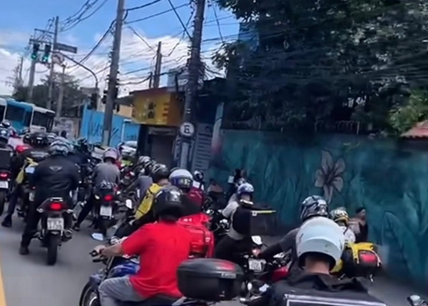 Motoboys realizam protestos e afetam trânsito em Guarulhos e São Paulo (Foto-Reprodução)