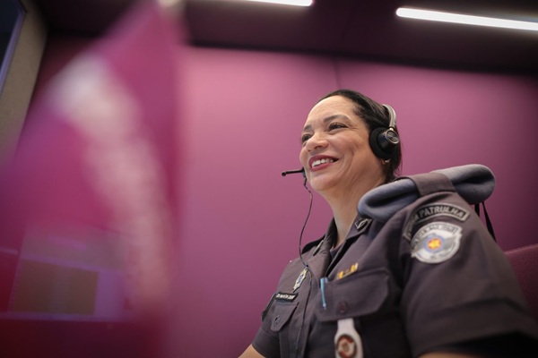 Policial militar de SP supera violência doméstica e passa a apoiar mulheres (Foto: Pablo Jacob/Governo de SP)