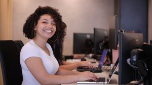 Programa BEEM abre inscrições para estágio remunerado a alunos do Ensino Médio em SP (Foto: Governo de São Paulo/Divulgação)