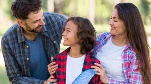 Quer ajudar uma criança? Conheça os requisitos do serviço Família Acolhedora em Guarulhos (Foto: Freepik)