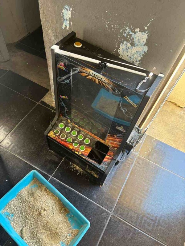 Polícia atende ocorrência de ameaça e encontra máquinas caça-níquel em residência de Guarulhos (Foto-Reprodução)