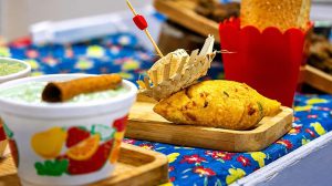 Festa Junina Vegnice 2026 aposta em gastronomia vegana e sabores inspirados na Copa do Mundo (Foto-Divulgação)