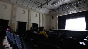 Cinema Gratuito: Teatro Padre Bento exibe filme para a família nesta sexta-feira (Foto: Nícollas Ornelas / PMG)