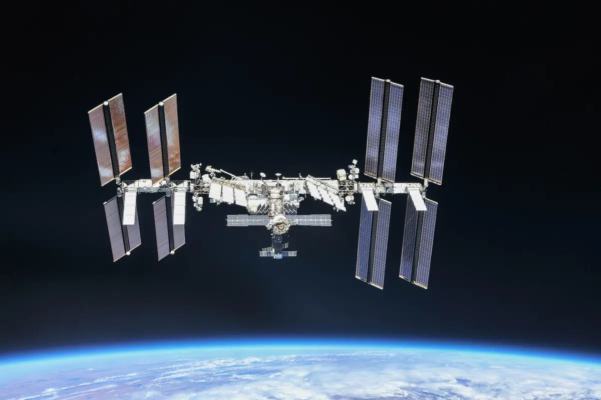 Estação Espacial Internacional poderá ser vista a olho nu em todo o estado nesta quinta-feira Estação Espacial Internacional poderá ser vista a olho nu em todo o estado nesta quinta-feira