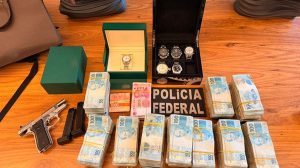 Polícia Federal desarticula esquema milionário em região aduaneira de itajaí/sc (Foto-Reprodução)