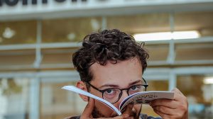 Livro “Sob os Nossos Ossos” ganha lançamento literário com sarau aberto ao público em Guarulhos (Foto-Divulgação)