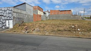 Moradores denunciam abandono de terrenos e descarte irregular de entulho em ruas de Guarulhos (Foto-Reprodução)