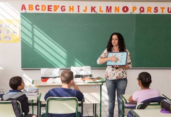 Educação de SP prorroga inscrições de processos seletivos para professores da rede estadual ( Foto: Divulgação/Governo de SP)