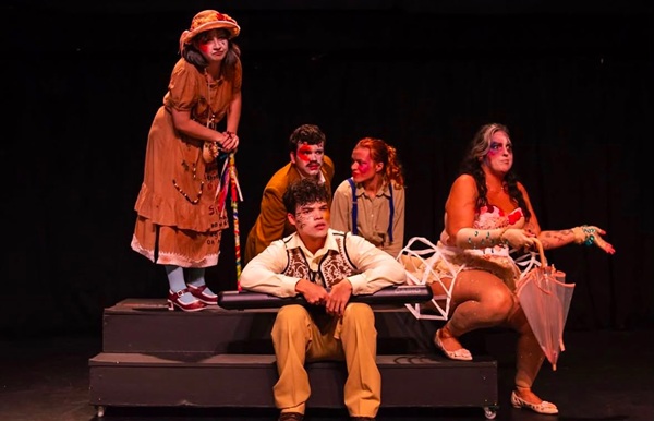Teatro Padre Bento recebe sessão gratuita do espetáculo (Fotos: Divulgação/PMG)