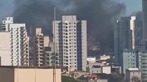 Incêndio de grandes proporções mobiliza equipes (Foto-Reprodução)