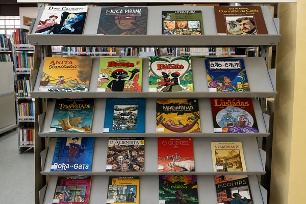 Biblioteca Monteiro Lobato reúne quadrinhos (Foto-Divulgação/PMG)