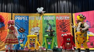 Teatro infantil promove conscientização sobre reciclagem (Foto-Reprodução)