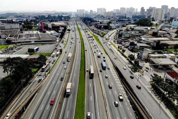 Via Dutra espera 1,3 milhão de veículos (Foto-Reprodução)