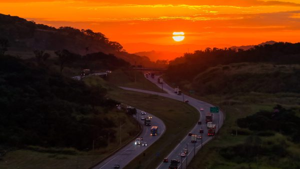 Mais de 1 milhão de veículos devem passar pela Fernão Dias (Foto-Reprodução)