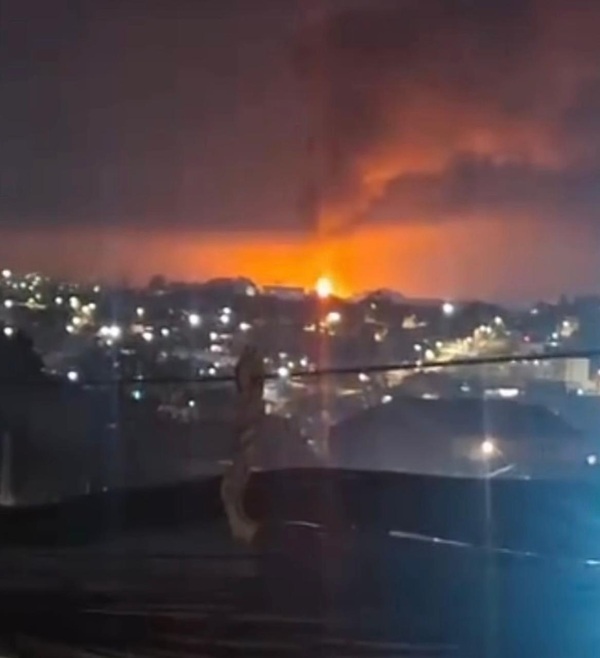 Imagem registrada na madrugada desta quarta-feira