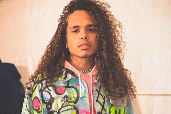 Vitão apresenta show do EP “O Que É Amar?” no Sesc (Foto-Divulgação)