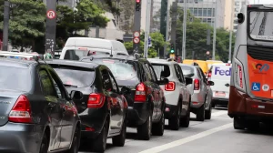 Prazo do licenciamento de setembro vence para placas (Foto: Governo de SP)