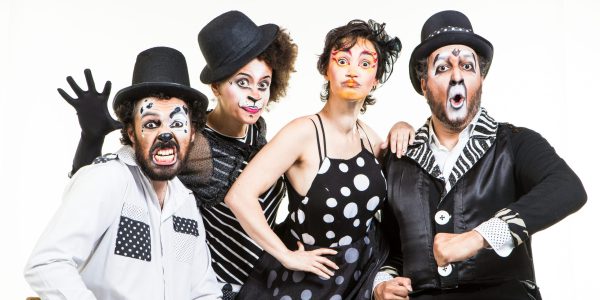 Banda Estralo apresenta adaptação (Foto-Nina Jacob)