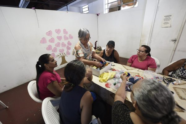 Casas da Mulher de Guarulhos têm atividades físicas (Foto: Sidnei Barros / PMG)