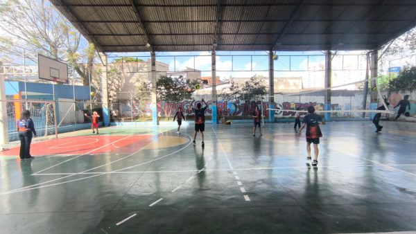 Projeto Fábrica de Atletas reúne jovens em festivais esportivos (Foto-Divulgação)