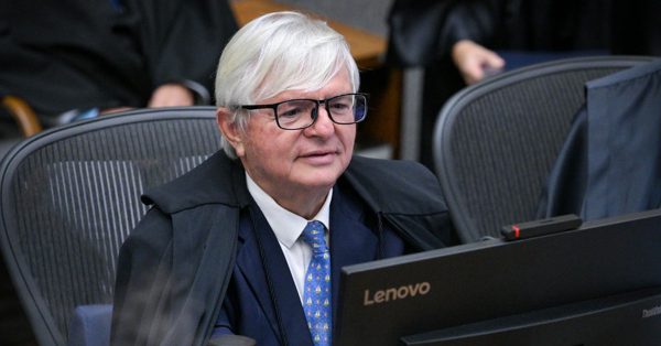STJ mantém possibilidade de deportação de migrantes (Créditos: Lucas Pricken/STJ)