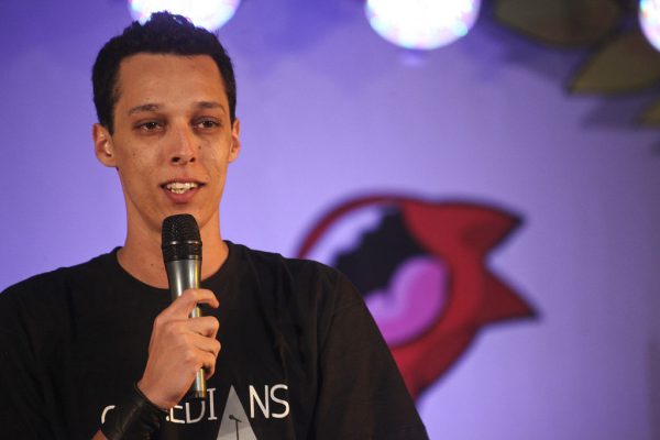 Nil Agra apresenta stand-up (Foto-Reprodução)